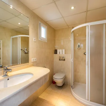 Apto Con Terraza 4 * Пагера