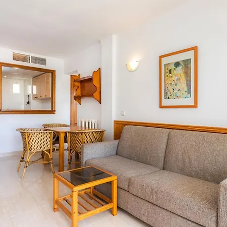 Apto Con Terraza 4 * Пагера