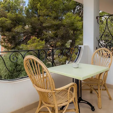 Apartment Apto Con Terraza 4
