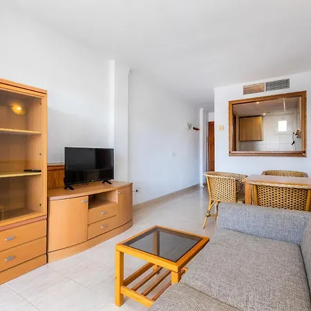 Daire Apto Con Terraza 4 Peguera